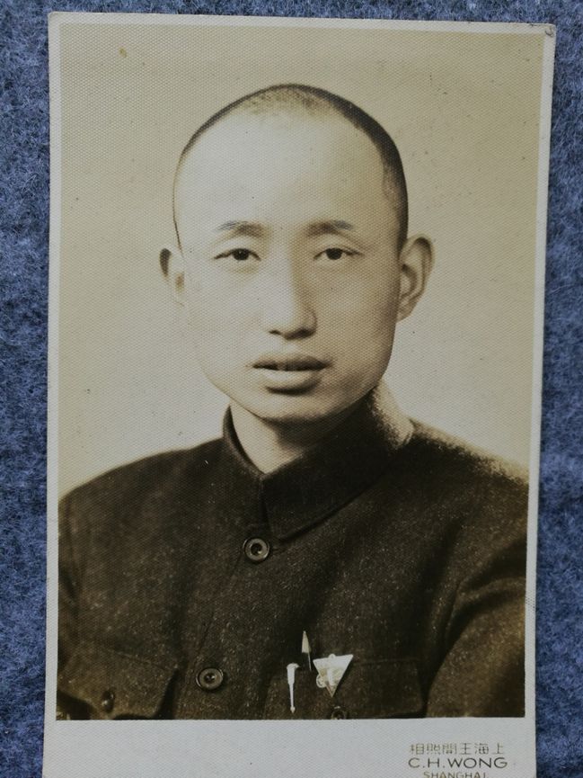 吴山聋哑学校创始人龚宝荣先生.png 吴山聋哑学校创始人龚宝荣先生.png