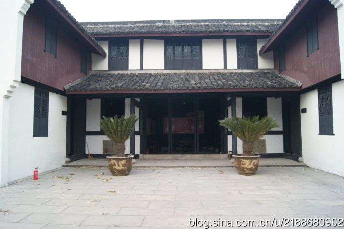 衙前农村小学旧址.jpg