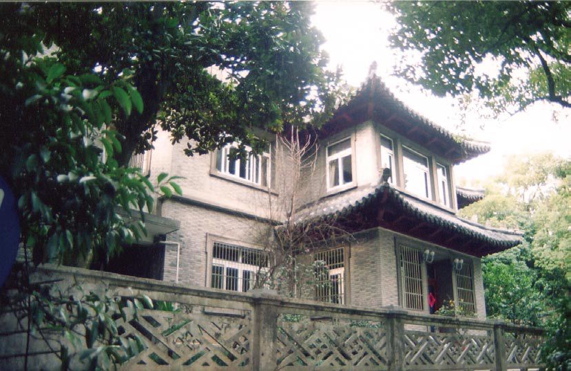 中西结合的建筑.jpg 中西结合的建筑.jpg
