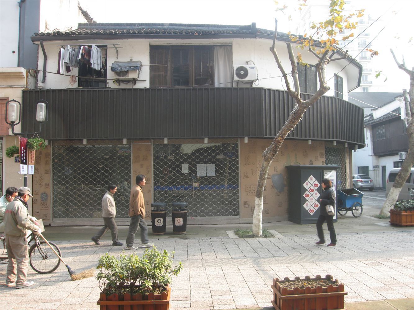 国民药房、神州百货店旧址（176号）保佑桥西弄北.JPG