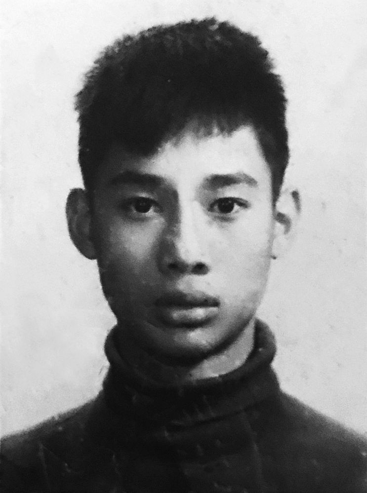 年轻时的郑定跃.jpg 年轻时的郑定跃.jpg