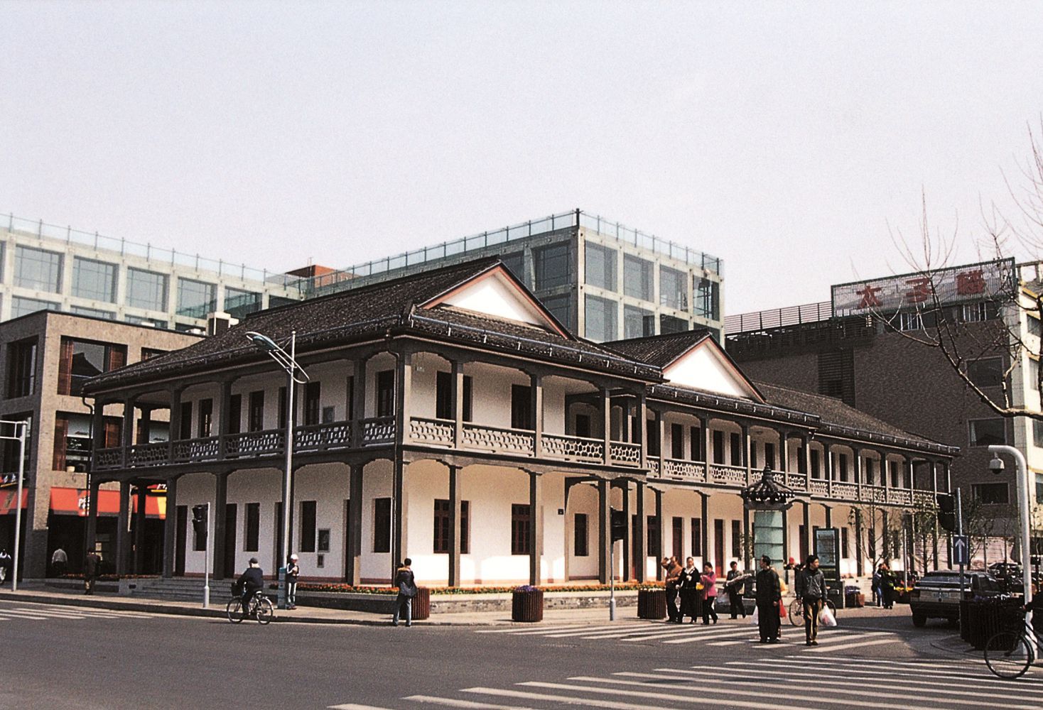 新泰旅馆.jpg 新泰旅馆.jpg