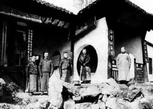 微信图片_20230410104700.jpg 微信图片_20230410104700.jpg