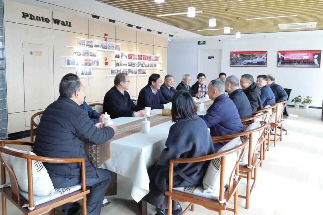 微信图片_20250211104444.jpg 微信图片_20250211104444.jpg