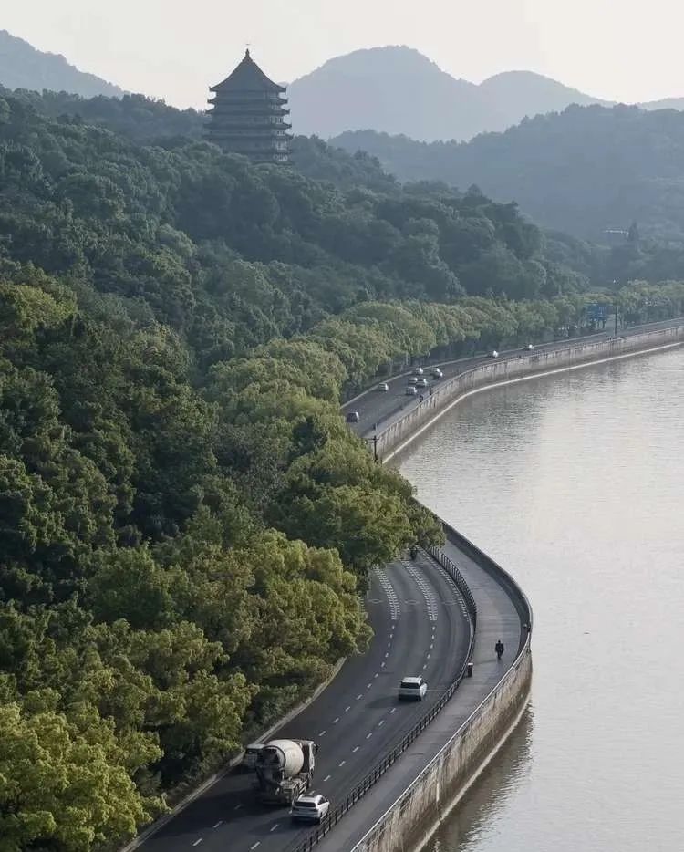 微信图片_2025-07-16_111136_197.jpg